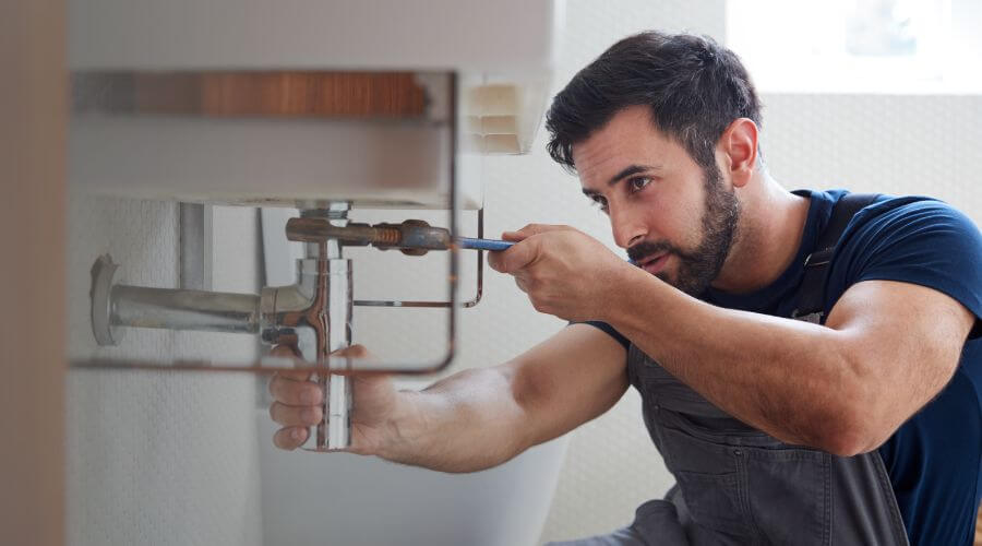 Faucet repair for sink in Las Cruces, NM
